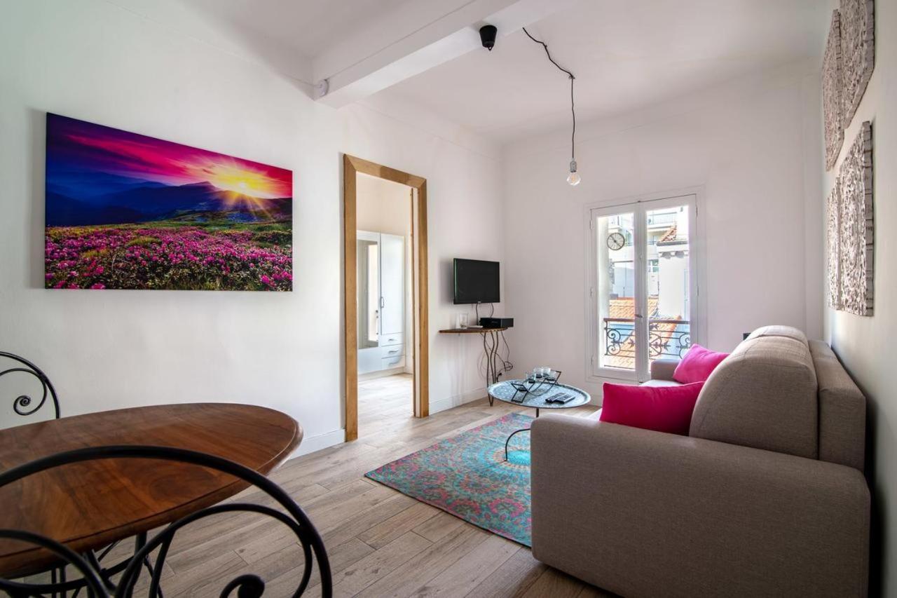 Romantic And New Apartment In The Famous Rue Meynadier In The Supercentre Of Cannes Extérieur photo